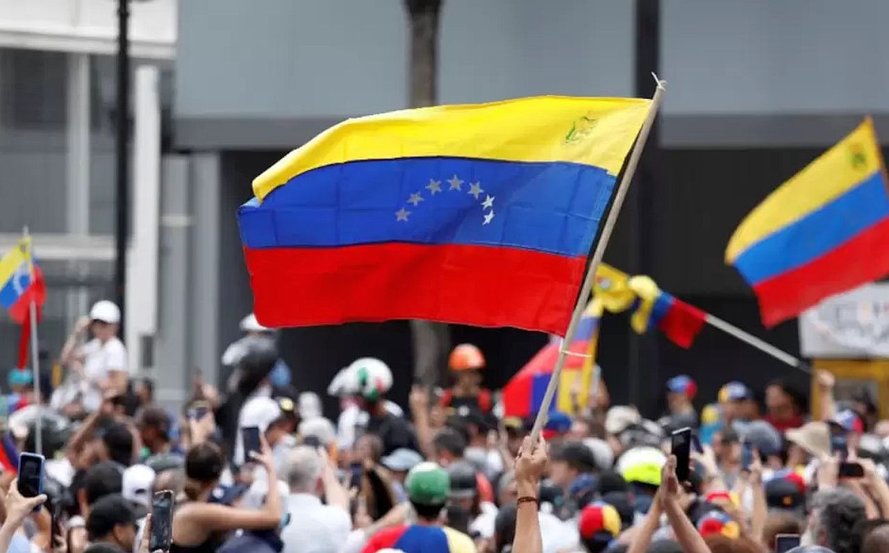 VENEZUELA-BANDEIRA-EDIT
