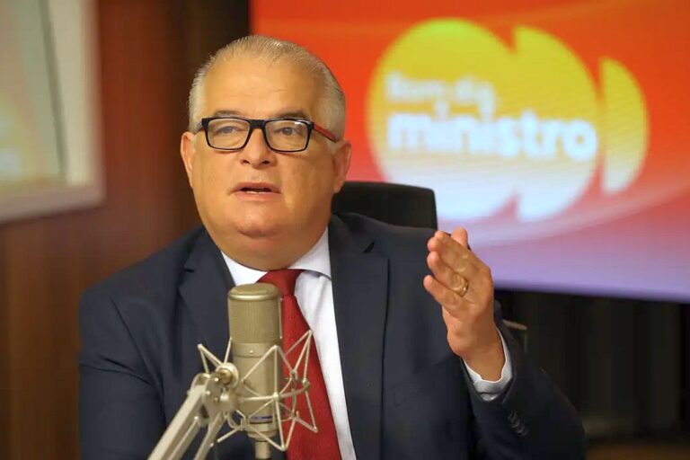 ministro 1