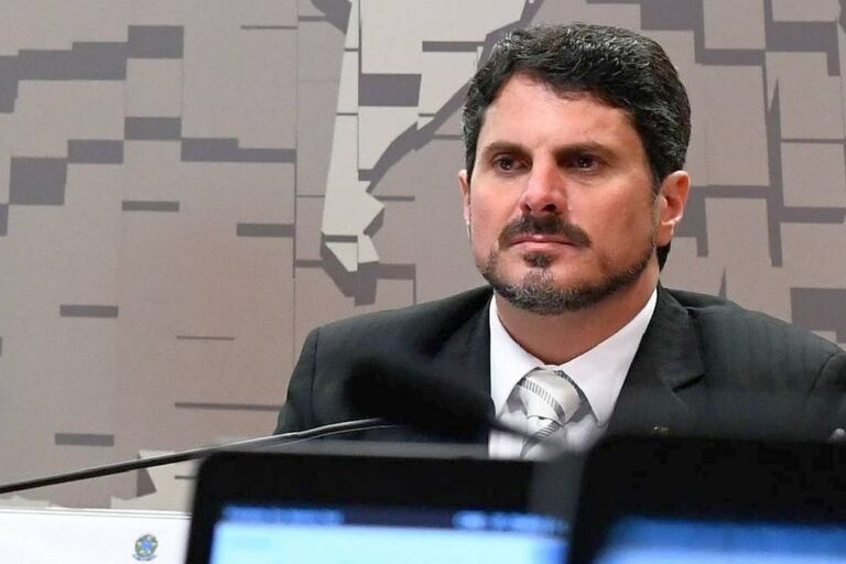 senador