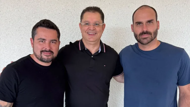 Eduardo-Sostenes-e-PaulO-Figueiredo-e1758834907731