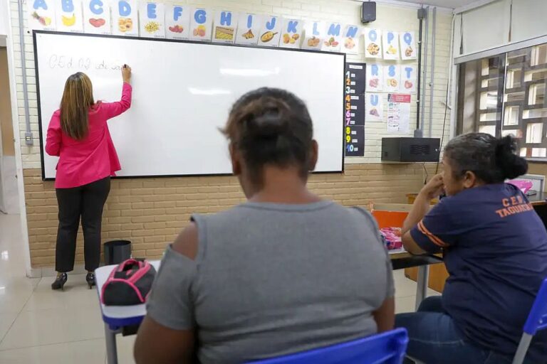 educação