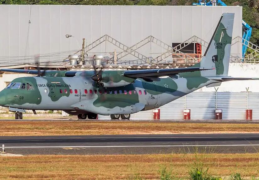 avião