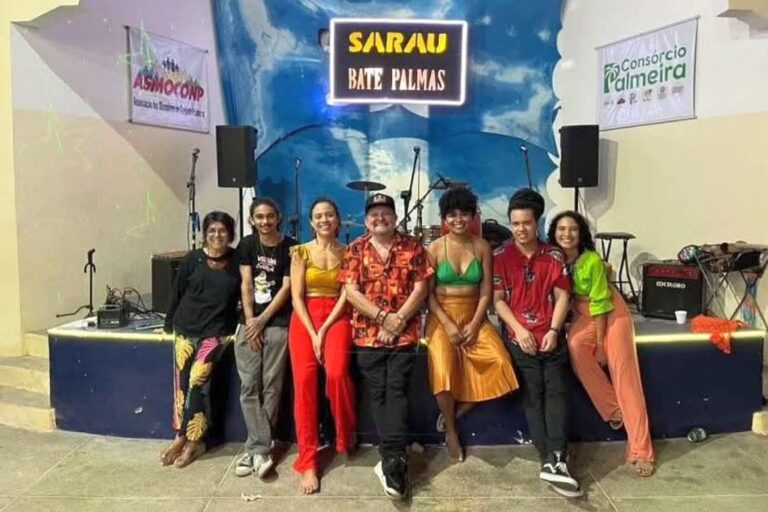 sarau-bate-palmas