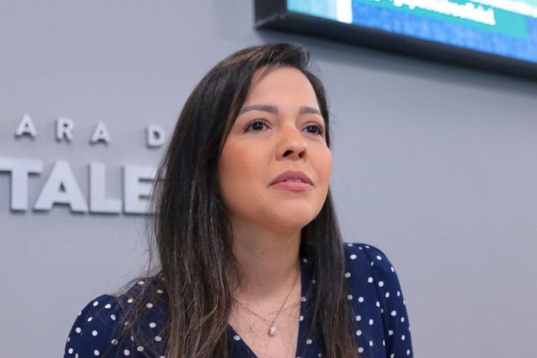 priscila-costa-1