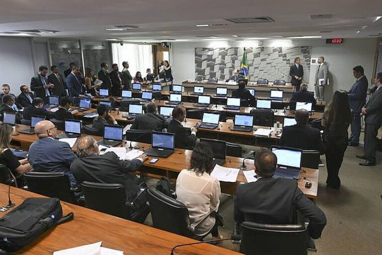 comissao-senado