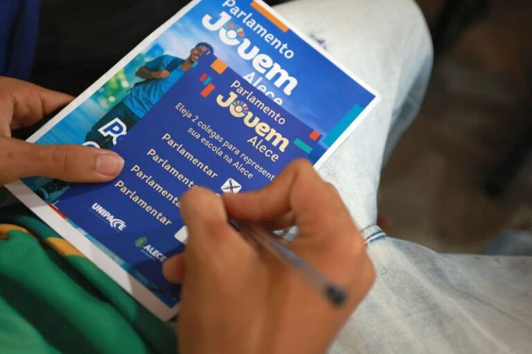 parlamento-jovem