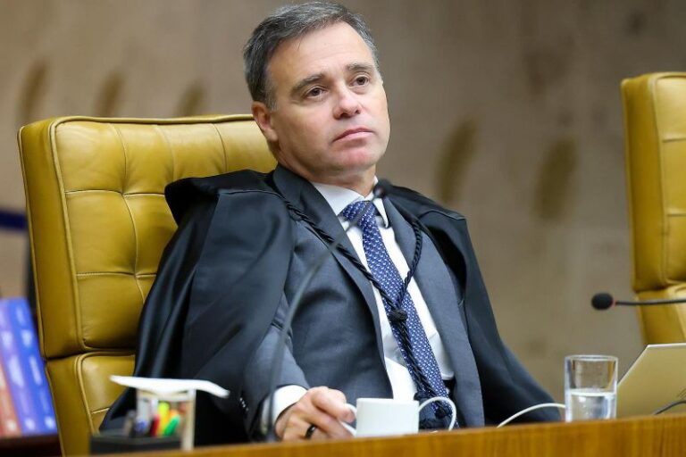 andre-mendonça