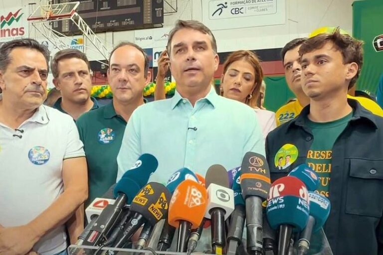 flavio-bolsonaro3