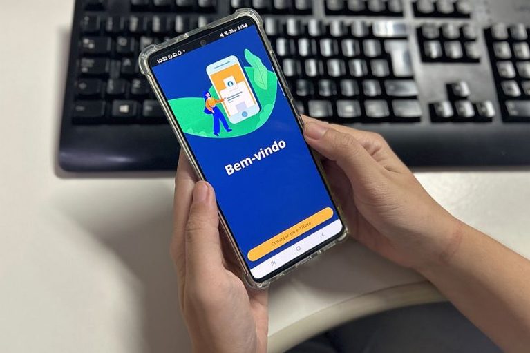 app-e-titulo