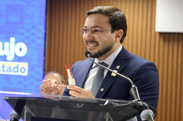 édipo-araújo
