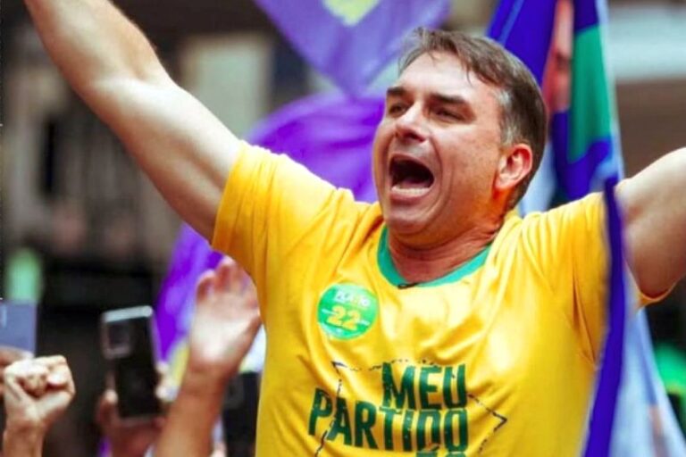 flávio-bolsonaro2