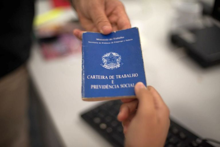 carteira-de-trabalho2