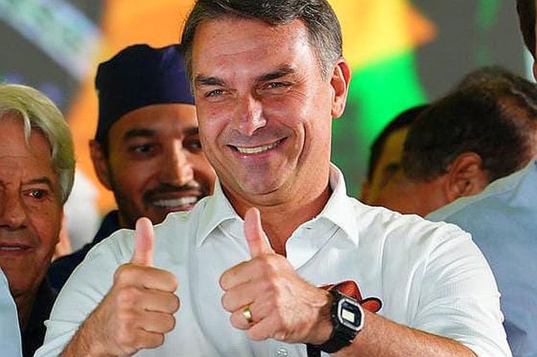 flávio-bolsonaro5